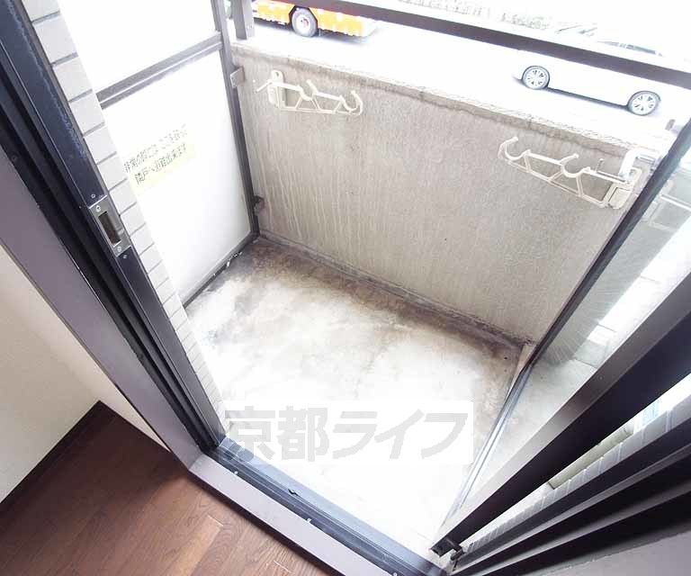 バルコニー　西向きです。