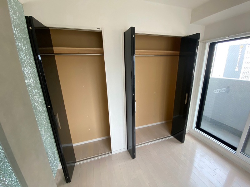 収納　収納もバッチリあるのでお部屋が片付きますよ！