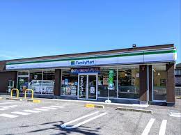 コンビニ　ファミリーマート甲西日枝店（コンビニ）まで376m
