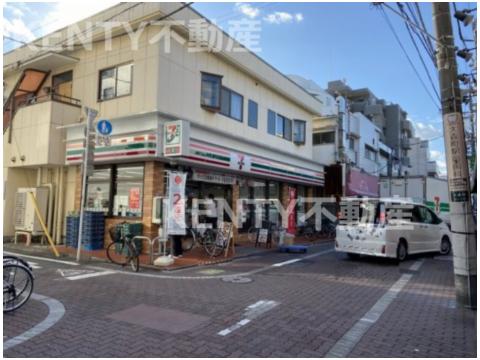 コンビニ　セブンイレブン 大田区大森町店（コンビニ）まで214m