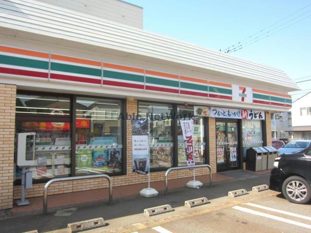 コンビニ　セブンイレブン長岡大山店（コンビニ）まで488m