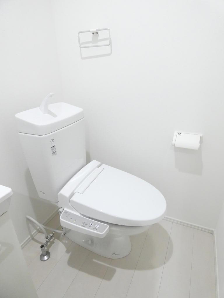 ルークス菊川のトイレ写真