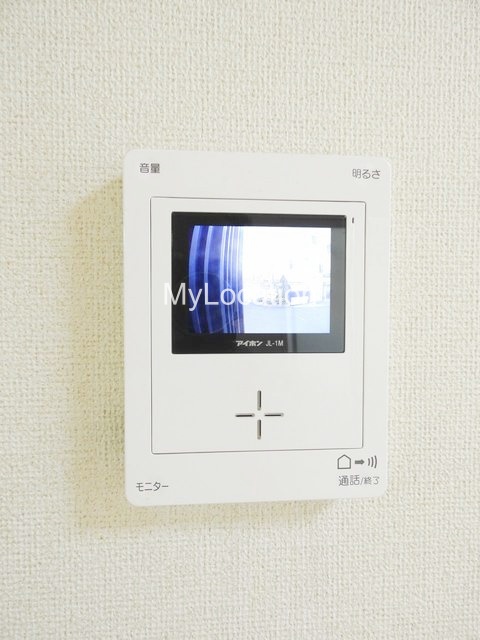 セキュリティ　☆モニター付きインターホンです☆