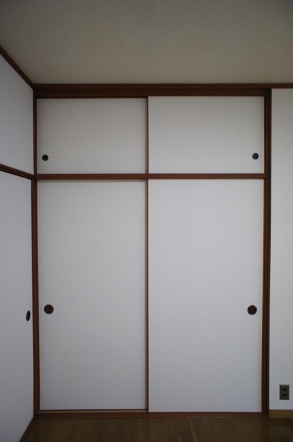 収納　たっぷり収納できる押入
