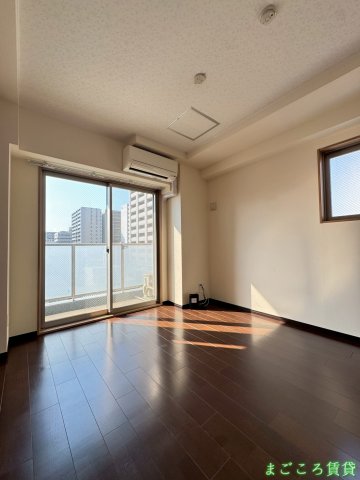 MAXIV大阪堺の居間写真