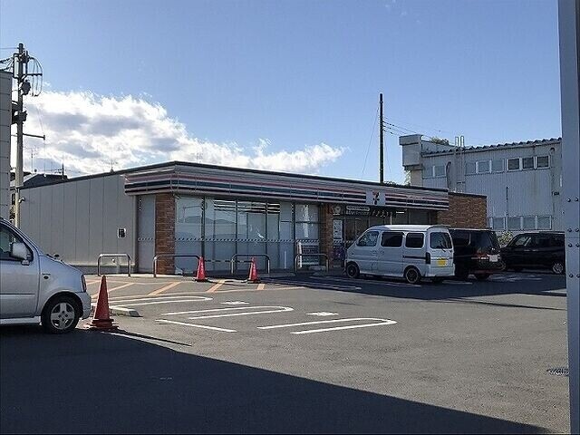 コンビニ　セブンイレブンさいたま深作3丁目店（コンビニ）まで456m