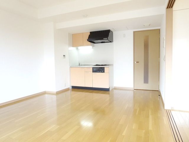 居室・リビング　★お部屋探しはタウンハウジング稲田堤店まで★