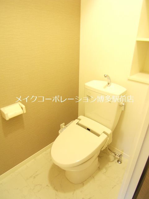 トイレ　同物件別部屋引用です♪