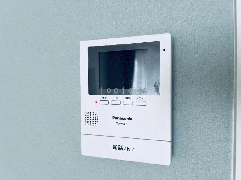 セキュリティ　モニター付きインターホンで来客確認も安心です！
