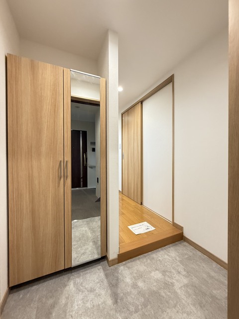 玄関　別部屋参考写真です