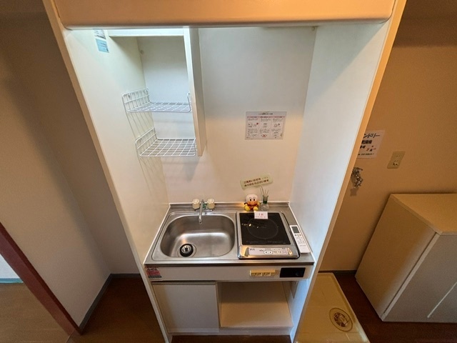 ビバリーヒルズBのキッチン写真