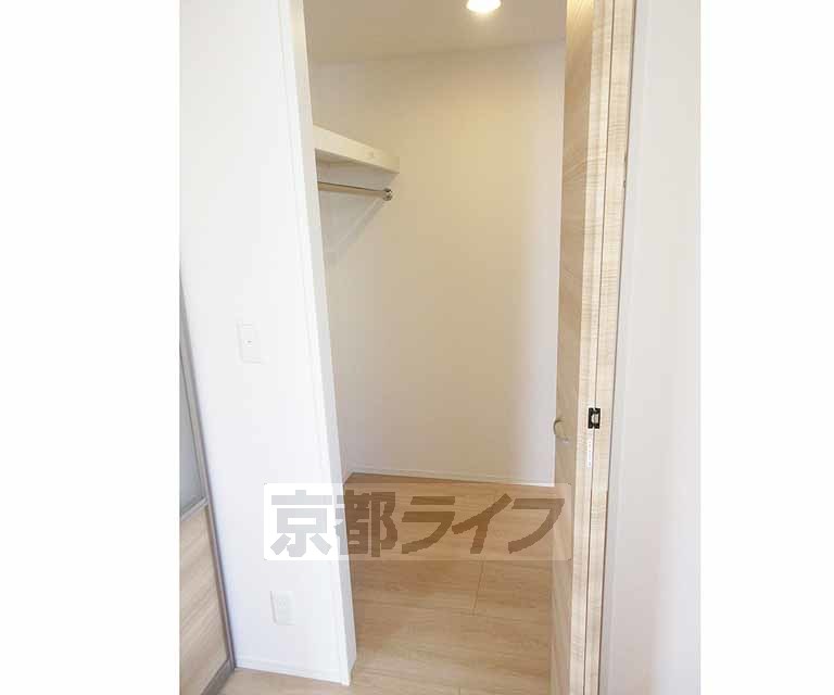 収納　ウォークインクローゼット