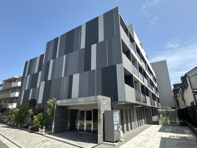 建物外観　品川や羽田空港へ好アクセス/敷地内LUUPのポート設置