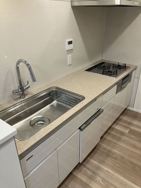 キッチン　※写真は同タイプ住戸です。