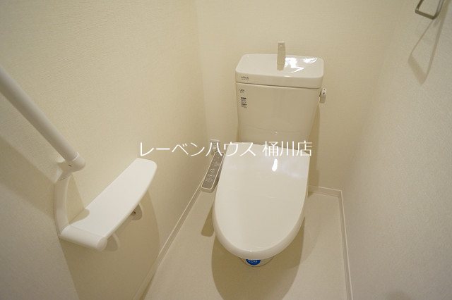 トイレ　レーベンハウス桶川店へ　048-787-5511