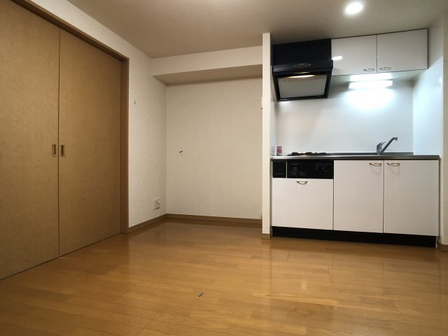 東京メトロ東西線 早稲田駅 徒歩3分 5階建 築21年のキッチン写真