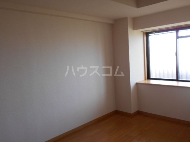 アソシエーションの内装写真
