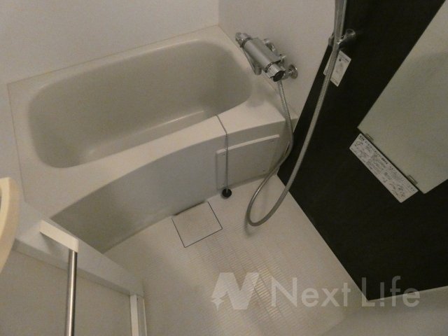 ブルーライン 阪東橋駅 徒歩2分 10階建 築13年の風呂写真