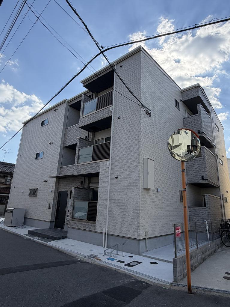 F asecia copperの外観写真