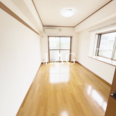 居室・リビング　洋室のお部屋です。