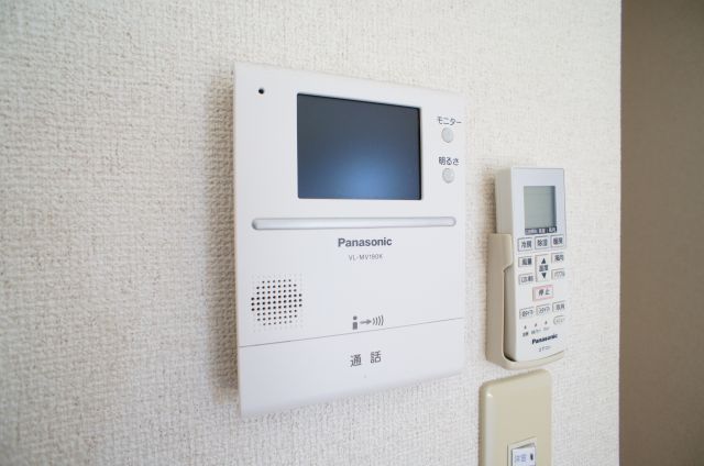 セキュリティ　モニター付きインターホンです