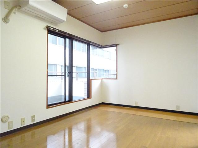 シティコート南池袋の玄関写真