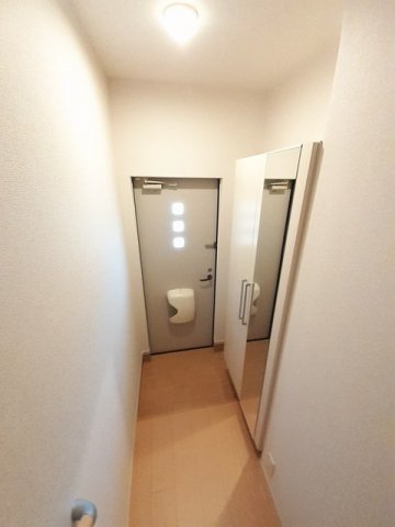 玄関　ゆったりとした玄関です
