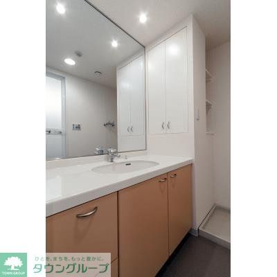洗面設備　※写真は同タイプ住戸です。