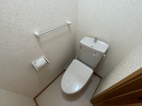 【ブルックロードＫのトイレ】