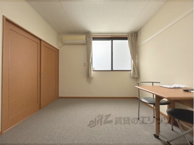 居室・リビング　洋室