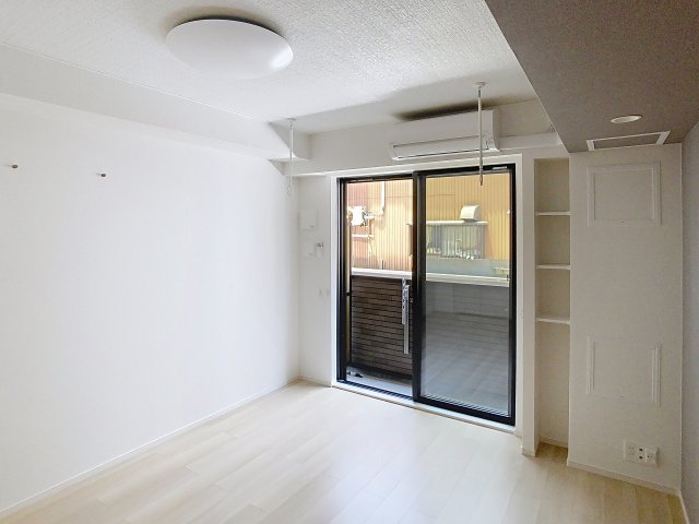 居室・リビング　2025年7月撮影※現況を優先します。