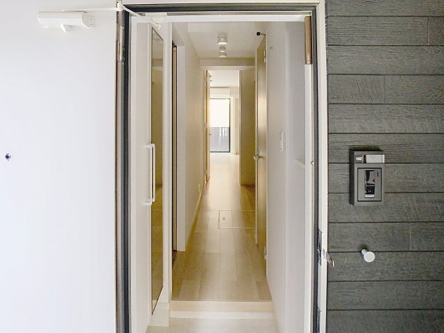 玄関　2025年7月撮影※現況を優先します。