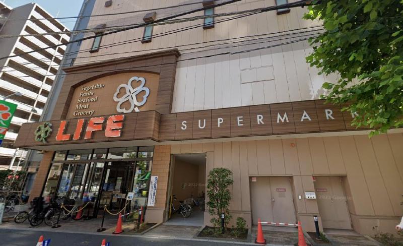 スーパー　ライフ神田和泉町店（スーパー）まで240m