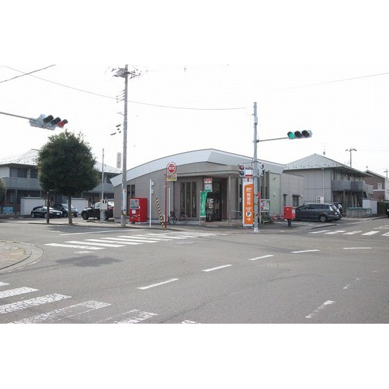 郵便局　仙台富沢郵便局（郵便局）まで594m