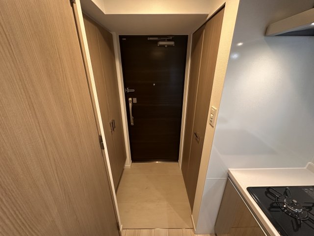 玄関　収納もある玄関です