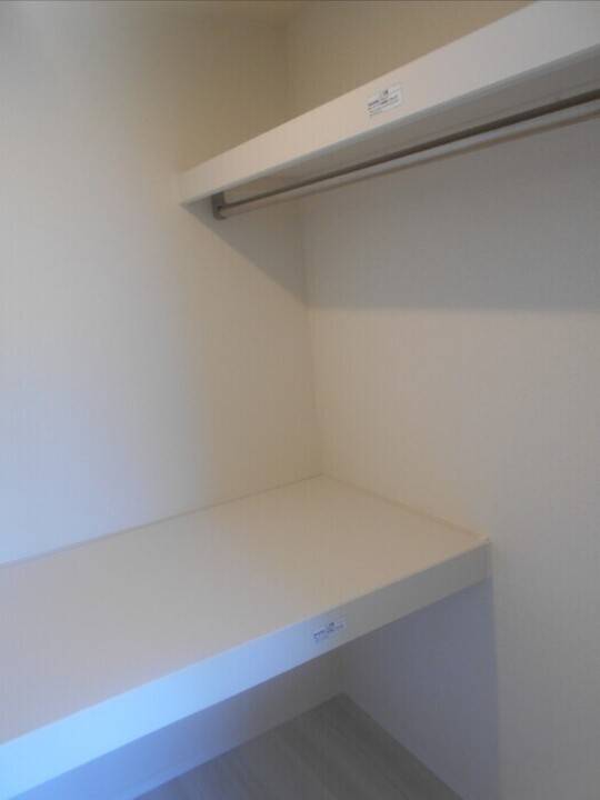 収納　ウォークインクローゼット