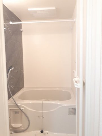 バス・シャワールーム　きれいなお風呂です