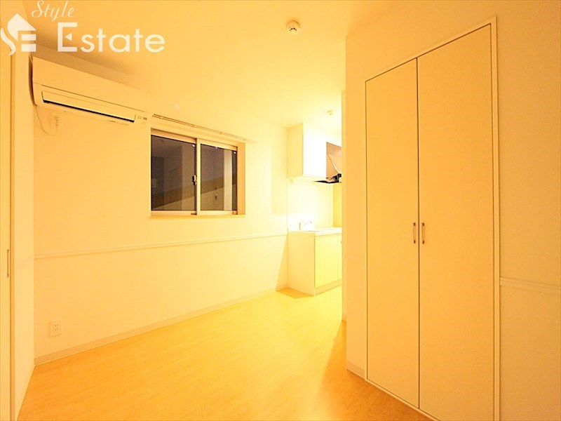 居室・リビング　洋室　エアコン