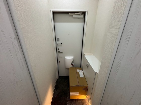 玄関　※別号室のお写真です