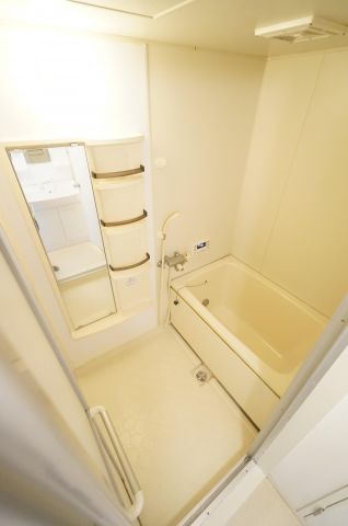 バス・シャワールーム　※同物件・同タイプの写真です。