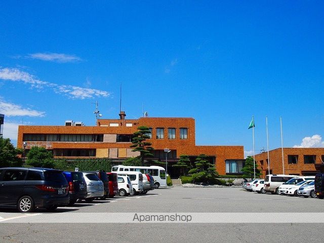 ドラックストア　マツモトキヨシ南箕輪店（ドラッグストア）まで408m