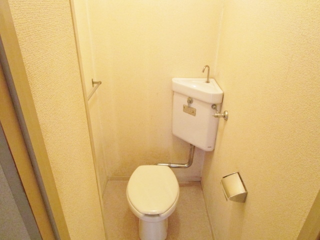 トイレ　クリーニング前