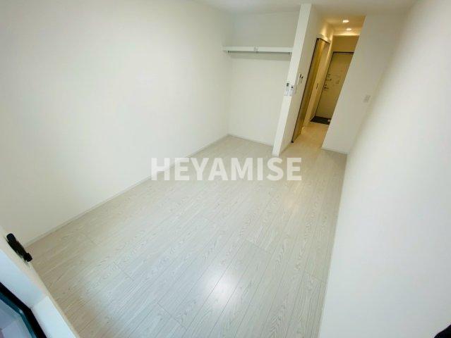 居室・リビング　建築途中のお部屋の写真となります。