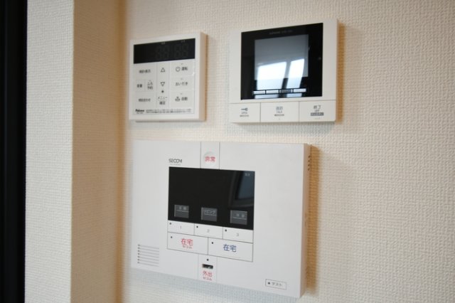セキュリティ　モニタ付インターホンです。