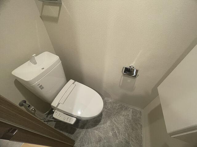 トイレ　室内イメージ