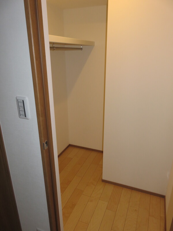 収納　お荷物の多い方でも安心のクローゼット付き♪