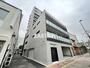 新子安駅より徒歩4分 3階 築3年の賃貸物件