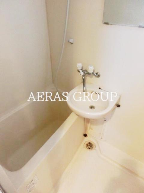 バス・シャワールーム　別部屋同仕様