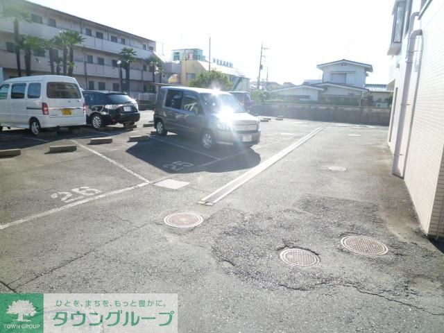駐車場　★広々敷地内駐車場★
