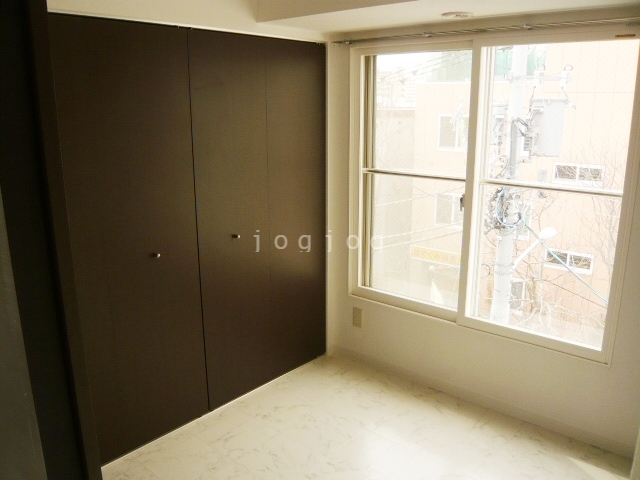 その他部屋・スペース　寝室